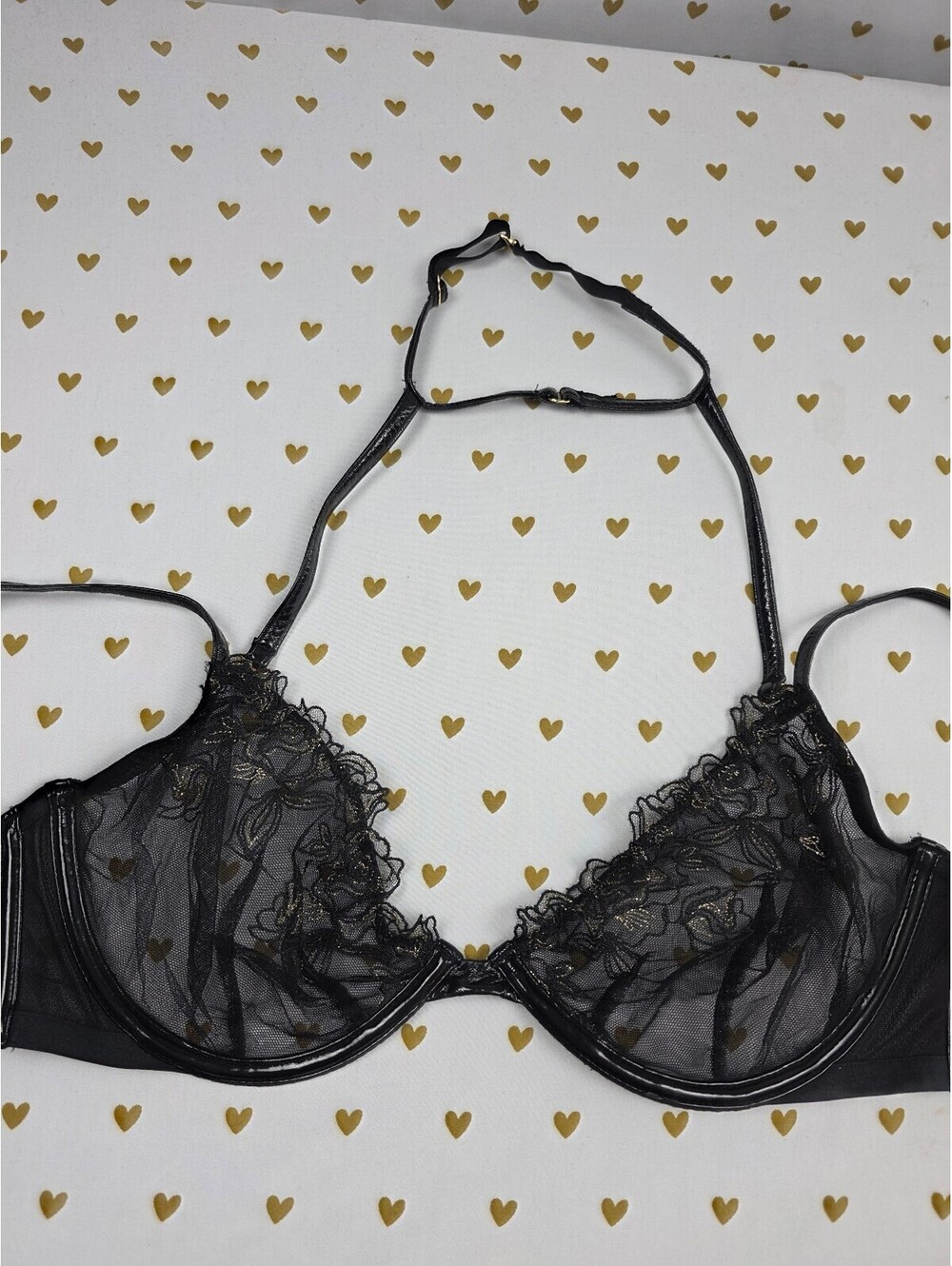 Victorias Secret New NWT 34DD Choker Bra Very Sexy Low Cut demi 34DD